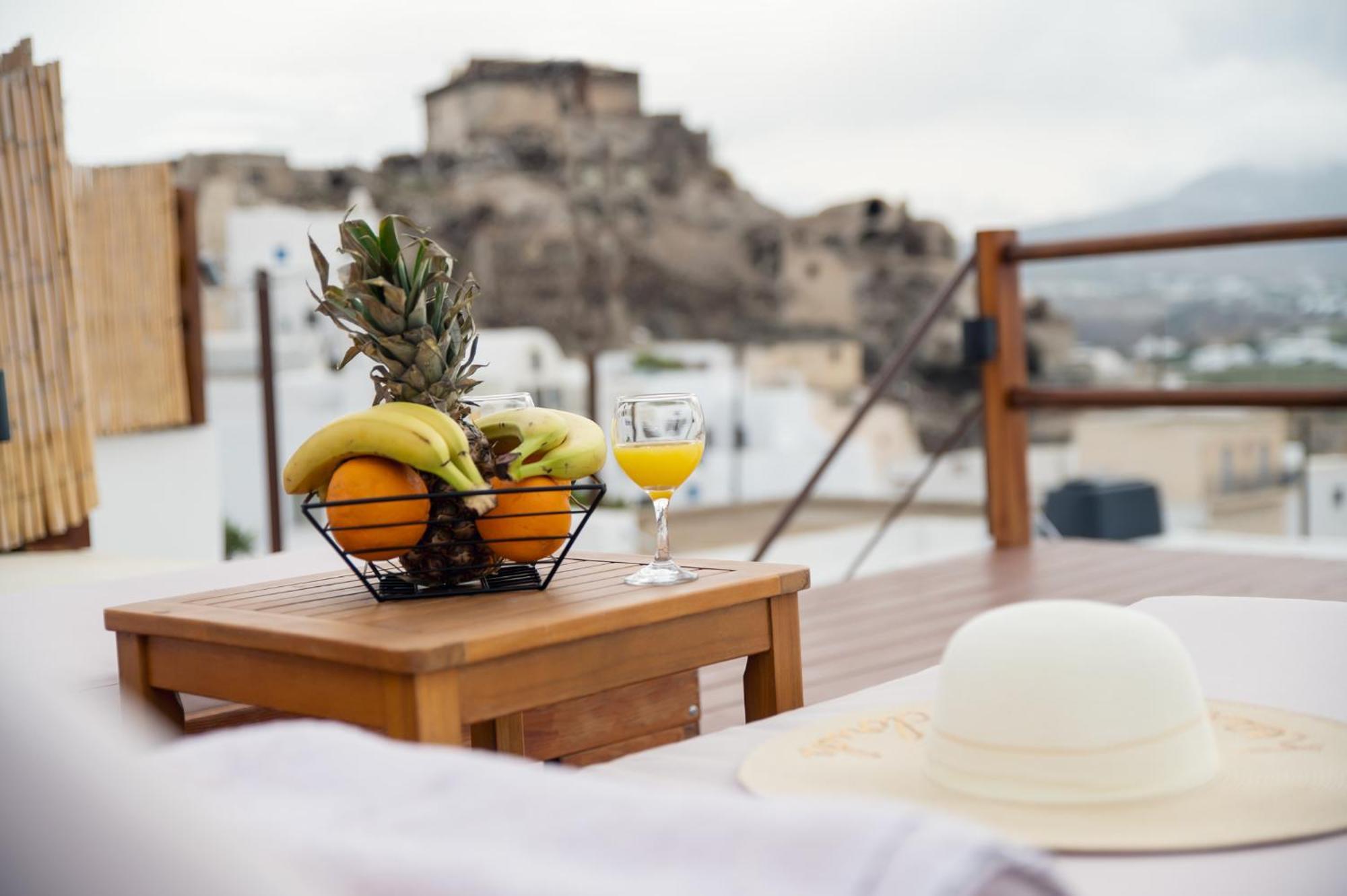 Villa Santorini Rooftop Hot Tub With Panoramic Views