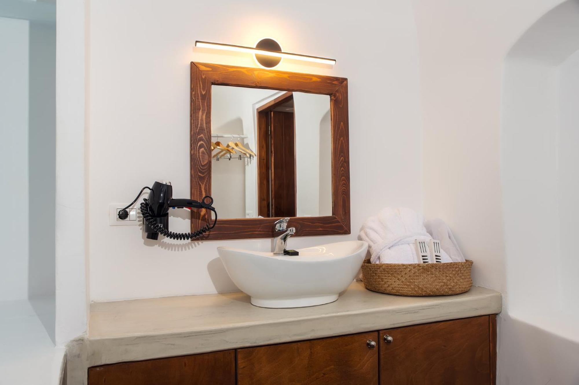 Villa Santorini Rooftop Hot Tub With Panoramic Views Akrotiri (Santorini)